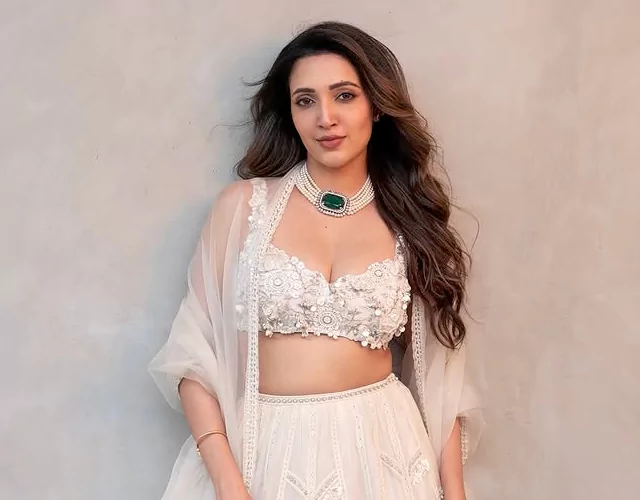 Actress Neha Shetty Latest Pics